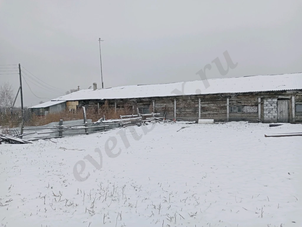 Участок с фермой