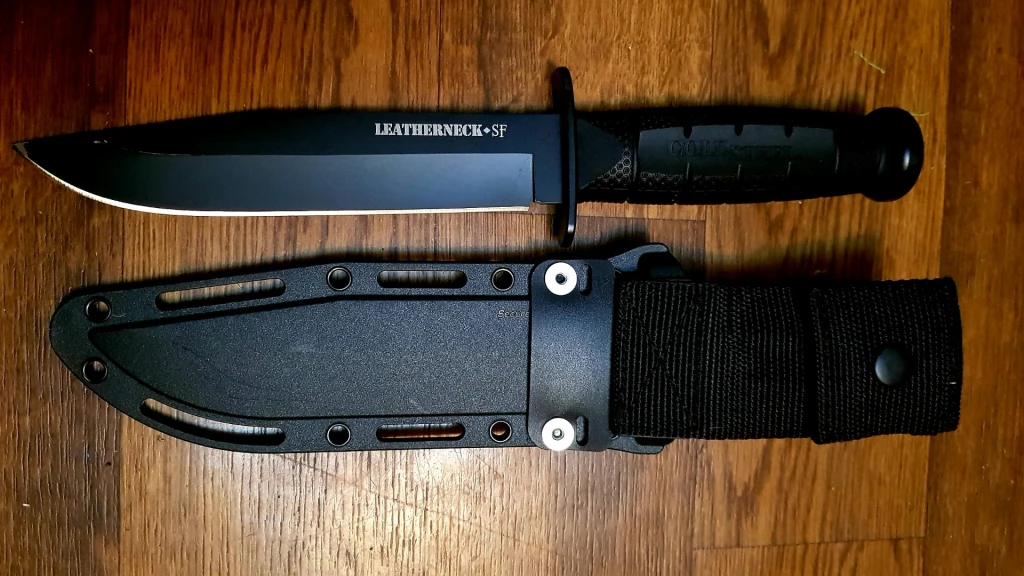 Нож Cold Steel Letherneck Clippoint D2