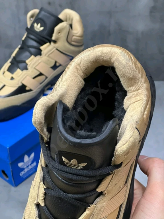 Кроссовки Adidas Niteball