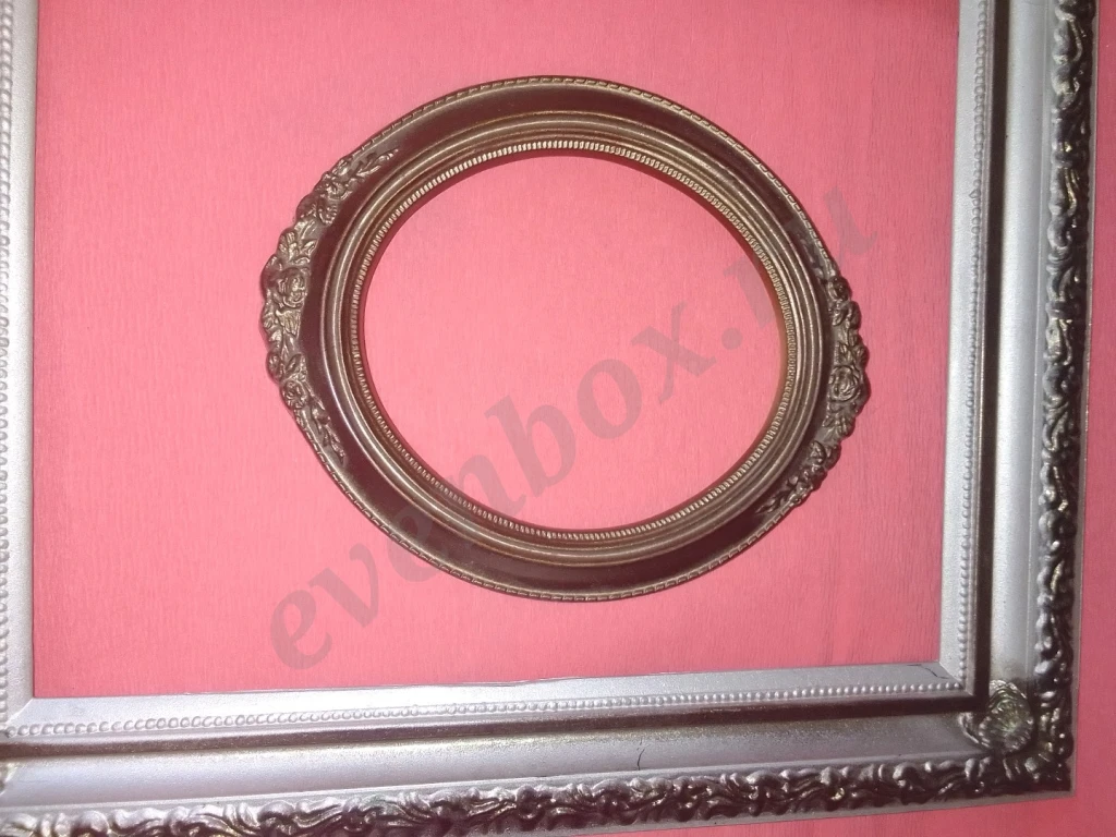 Набор рам для картин ,винтажный