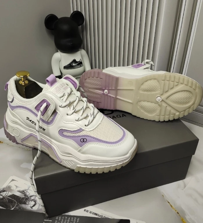 Кросовки на лето