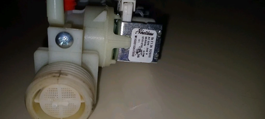 ЗАПЧАСТИ ДЛЯ СТИРАЛЬНОЙ МАШИНЫ INDESIT IWSC6105