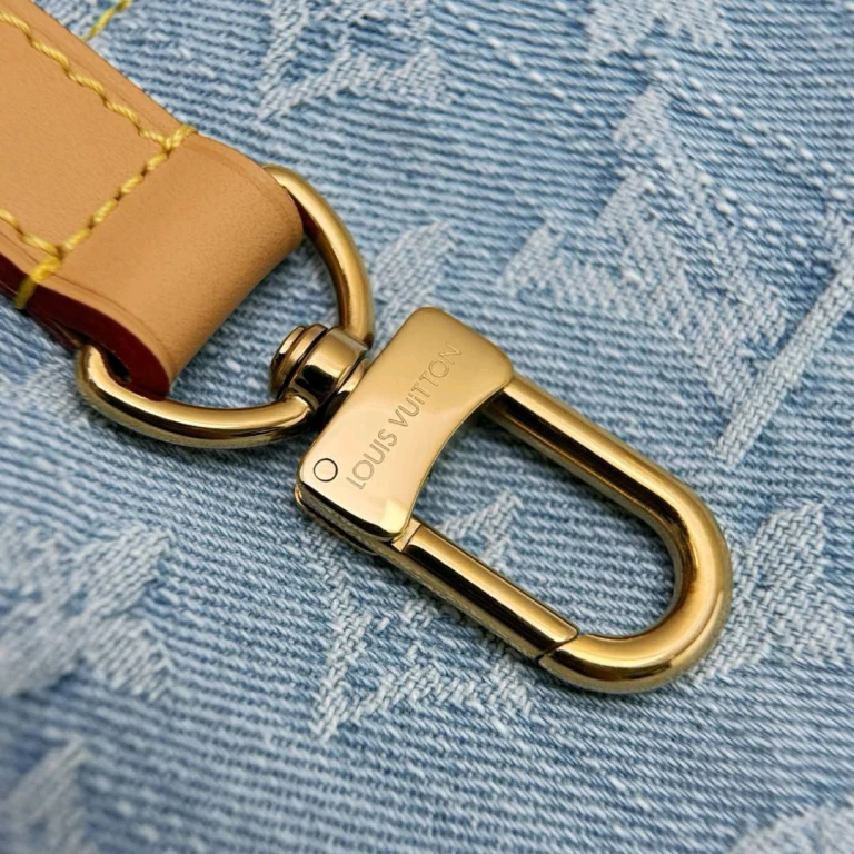 Сумка Louis vuitton