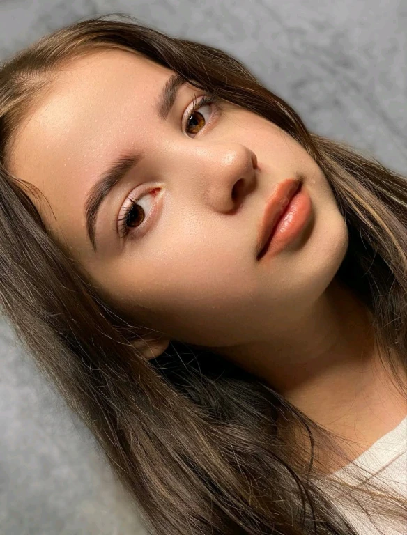 Окрашивание бровей краской