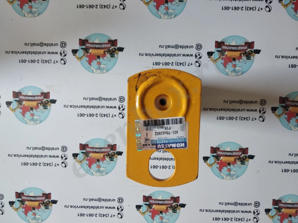 Komatsu палец 421-70-11922