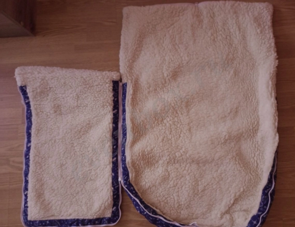 Тёплый конверт на овчине.