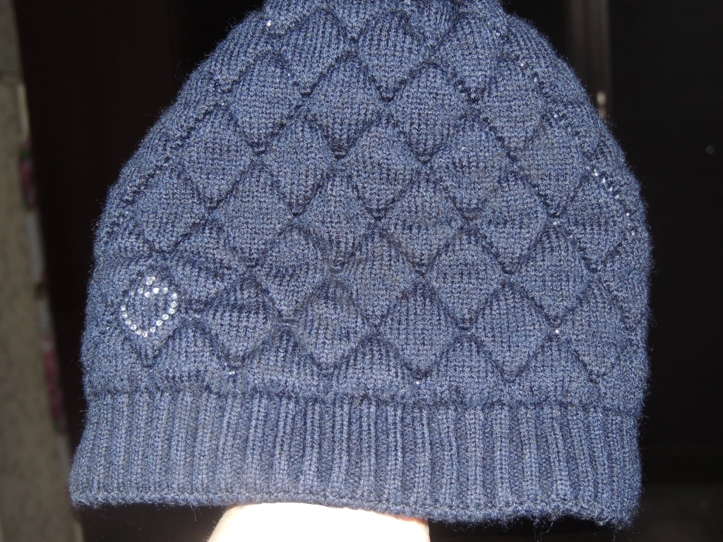 Пальто Orby. Утепленная шапочка в подарок.