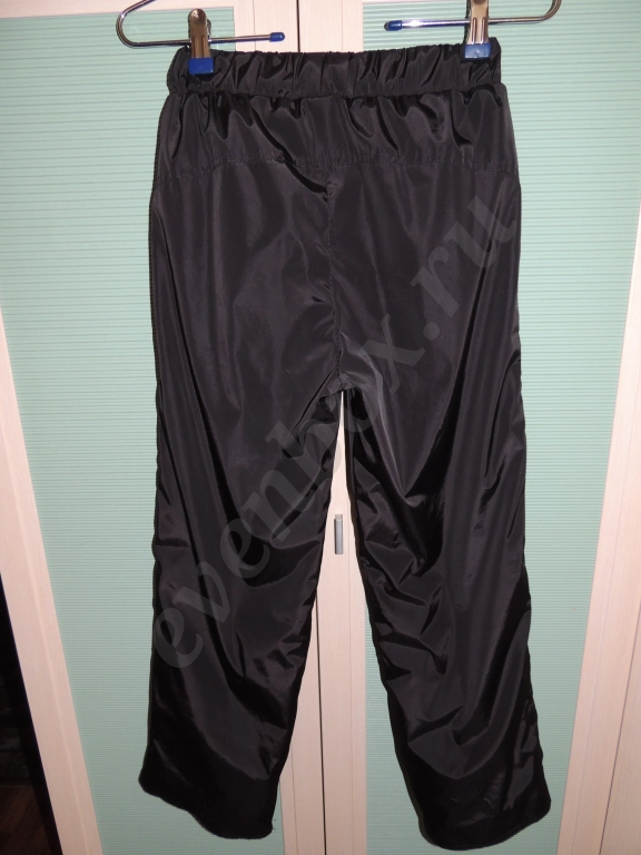 Зимние штаны на 146 см и 152 см