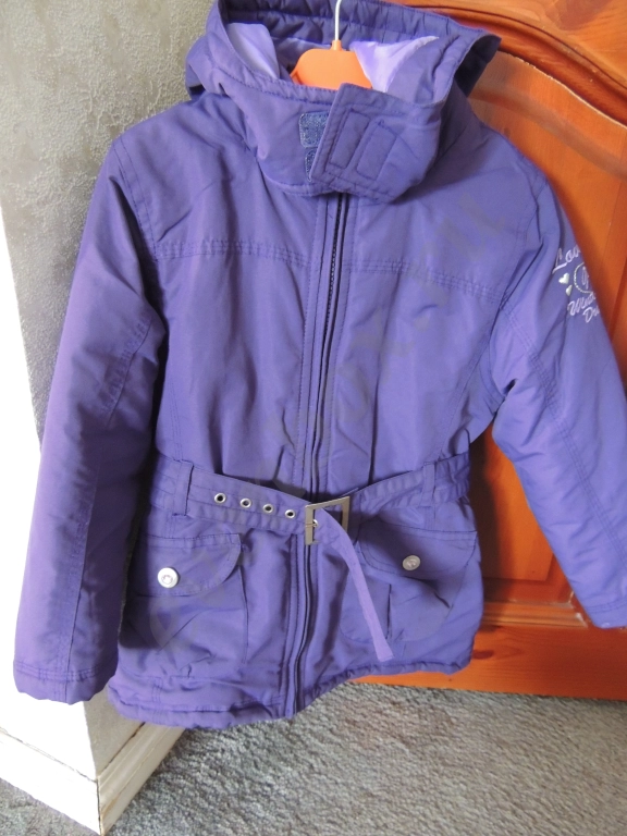 Куртка демисезонная на девочку