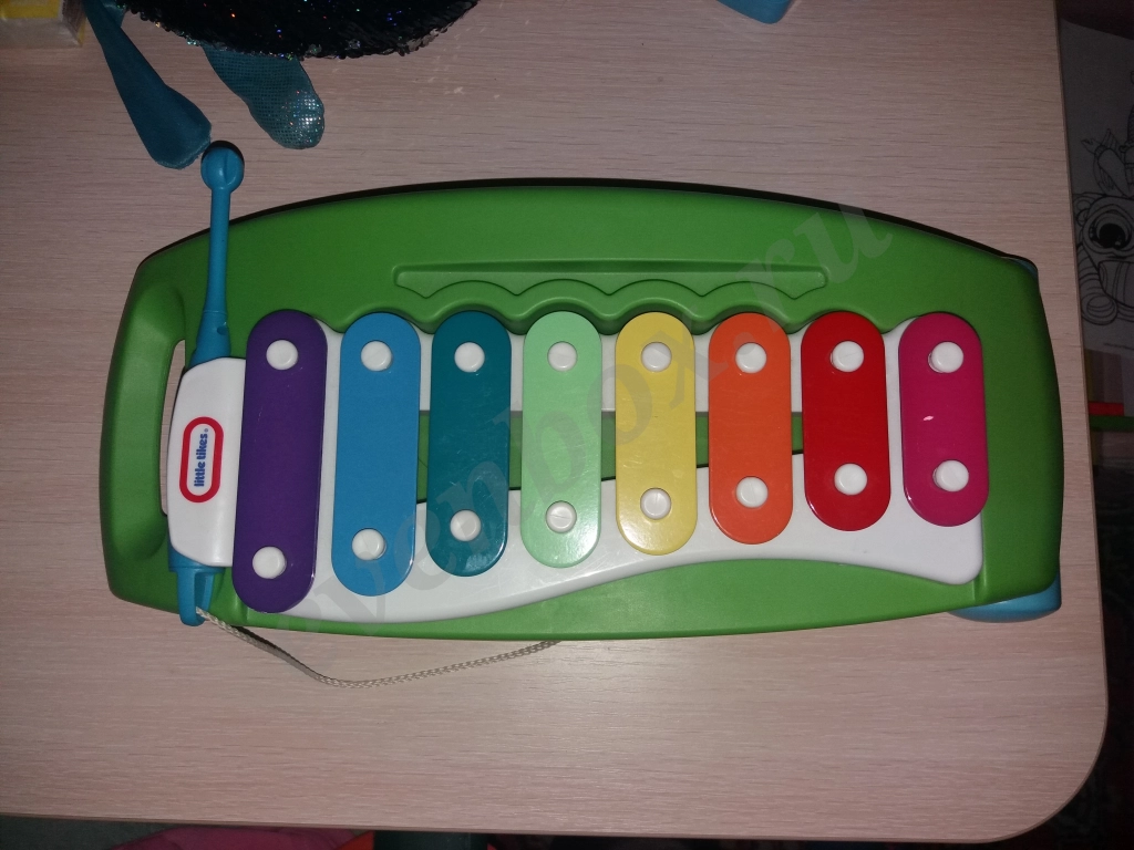 Металлофон-каталка.