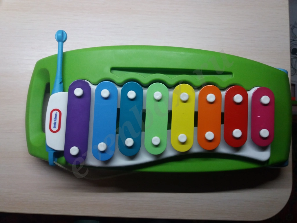 Металлофон-каталка.