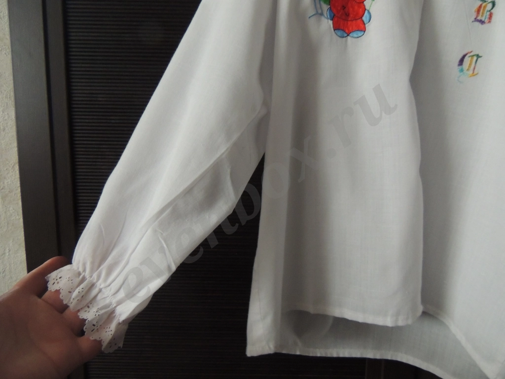 Рубашка белая с вышивкой