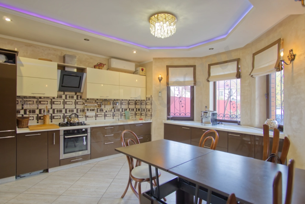 Дом, 92 м², Поселения (ИЖС), 2 сот