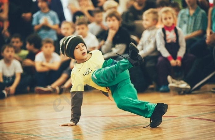 Брейк Данс (Break Dance) - современные танцы для детей в Новороссийске