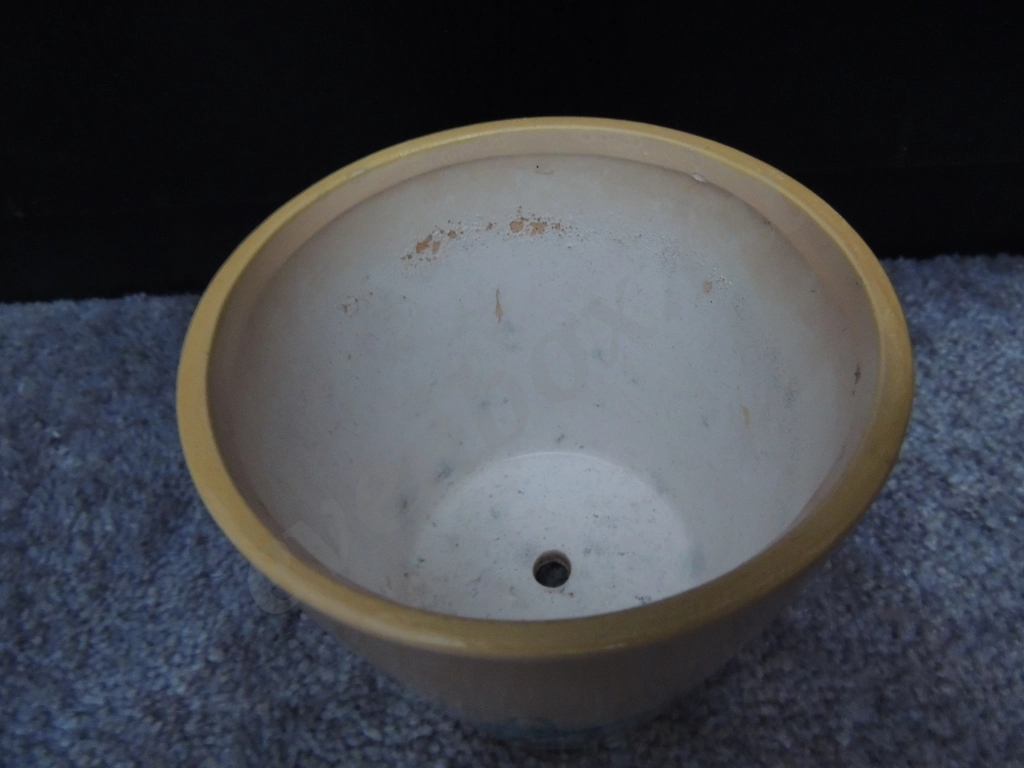 Горшки для цветов керамика.