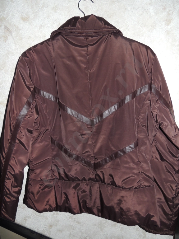 Женская демисезонная куртка