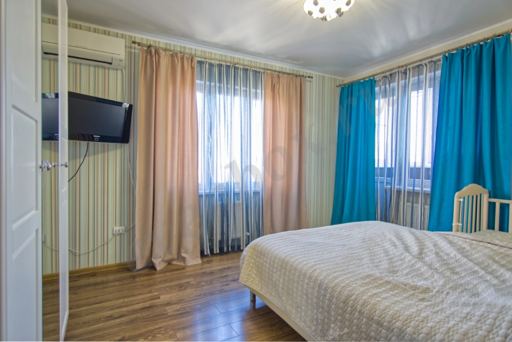 Квартира, 2 комнаты, 57 м², Агент