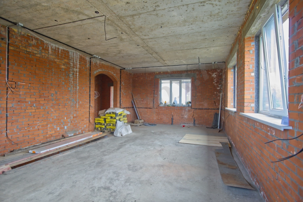 Дом, 381 м², Поселения (ИЖС), 15 сот