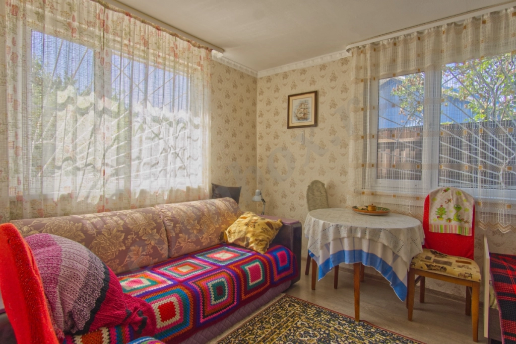 Дом, 42 м², Поселения (ИЖС), 6 сот