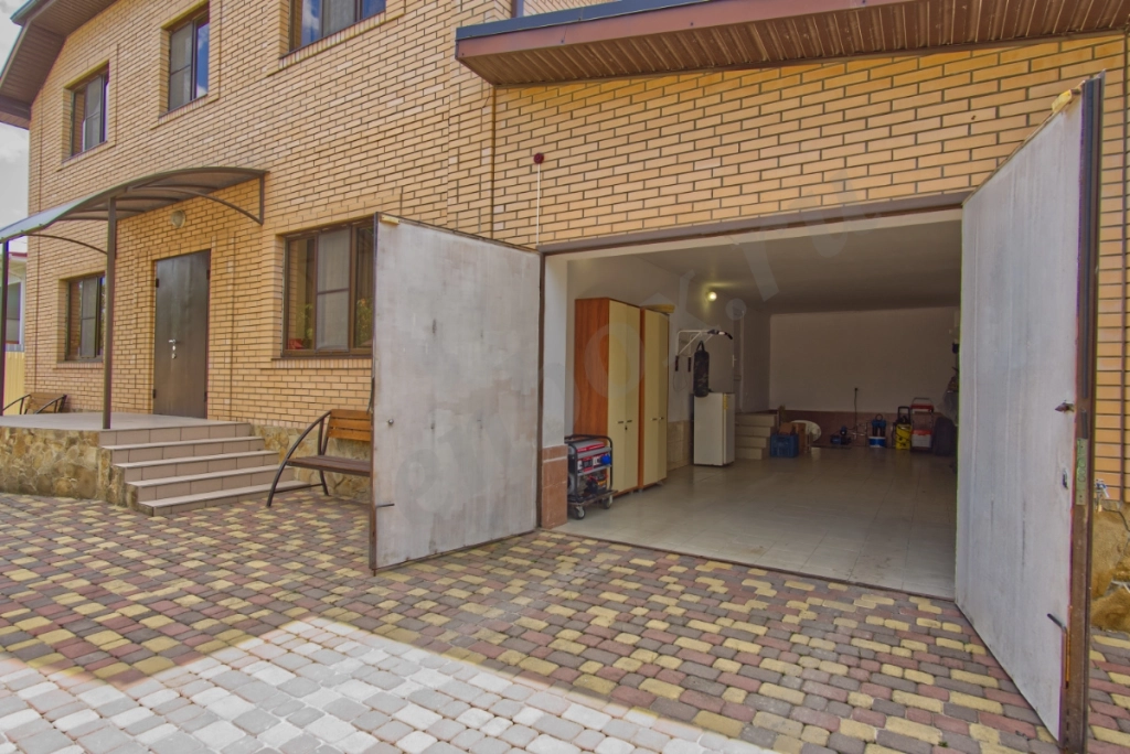 Дом, 228 м², Поселения (ИЖС), 6 сот