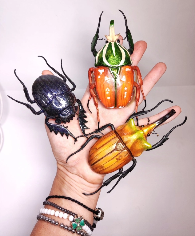 Жуки и другие насекомые. Фигурки.