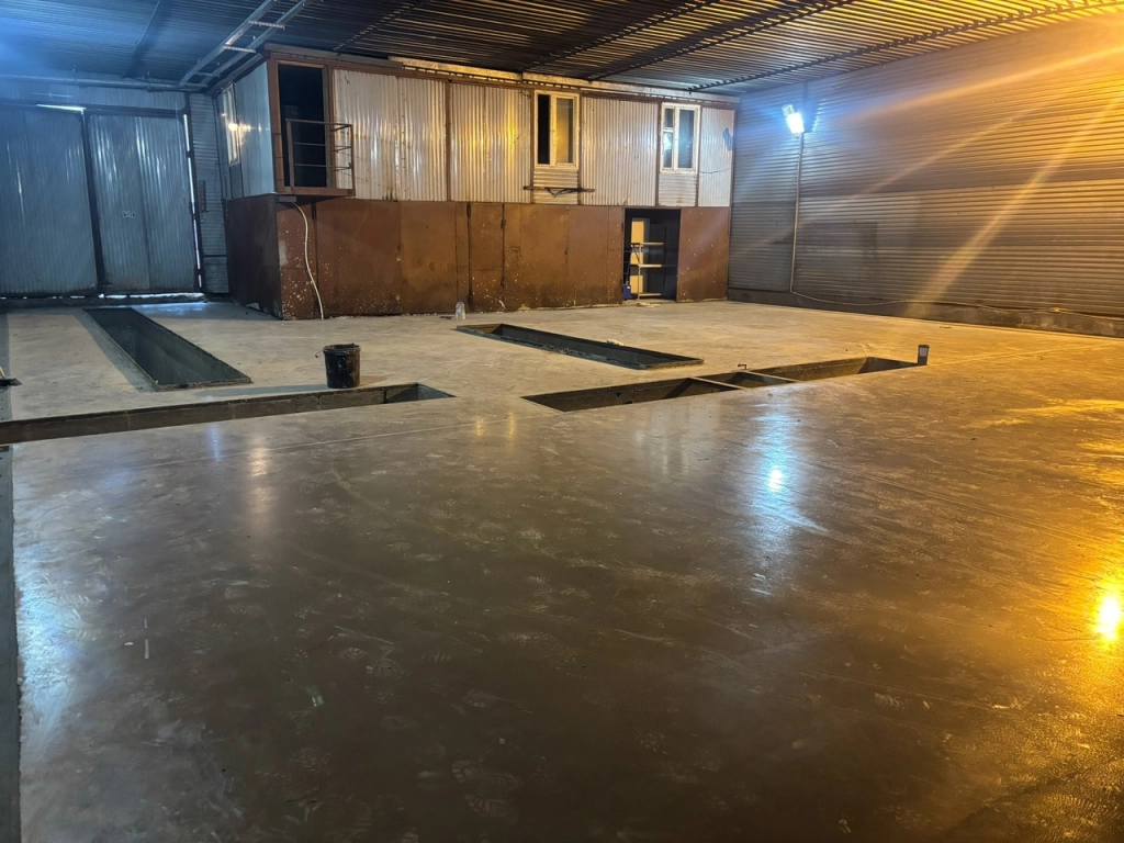 Промышленные бетонные полы с топпингом