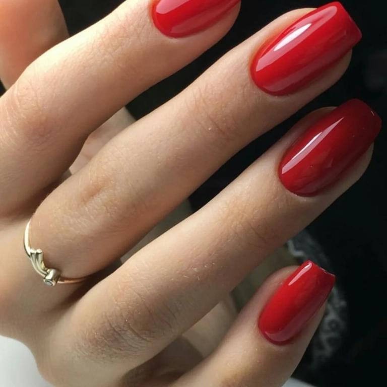 Маникюр в Сипайлово за час