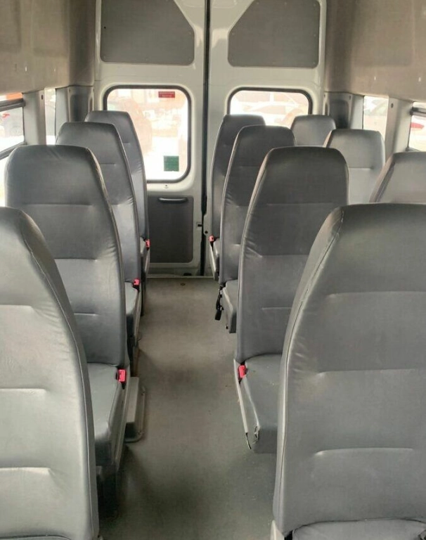 Аренда заказ  микроавтобуса с водителем 16 мест