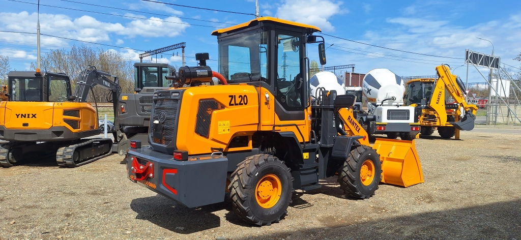 Фронтальный погрузчик Rantex ZL20