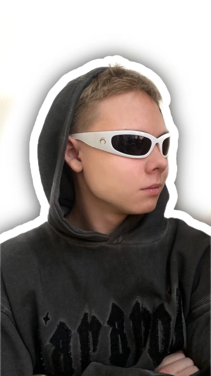 Очки солнцезащитные