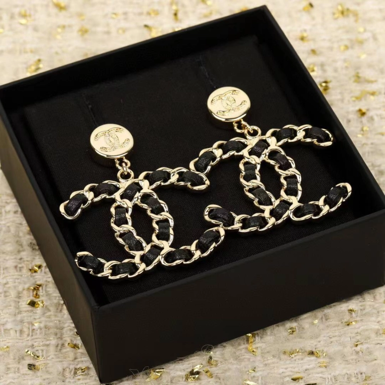 Серьги Chanel