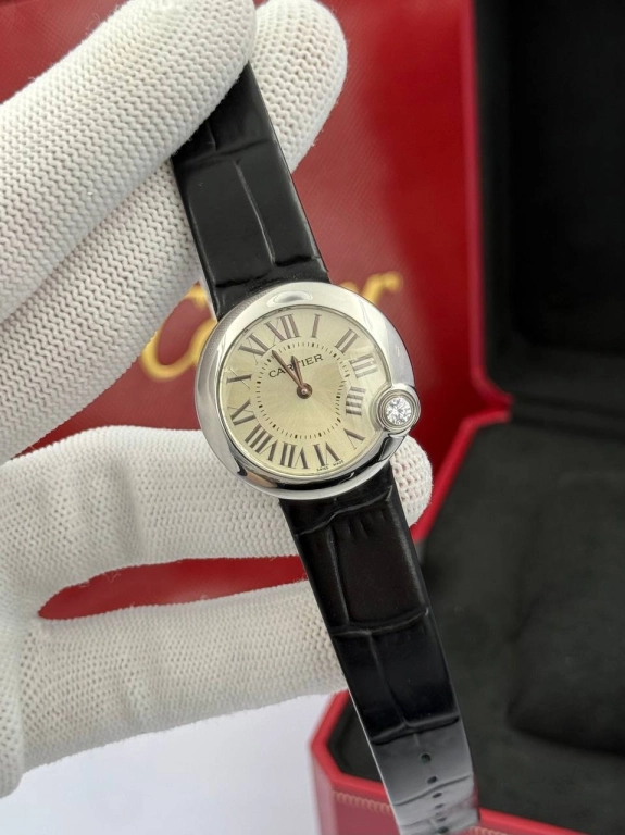 Часы женские Cartier