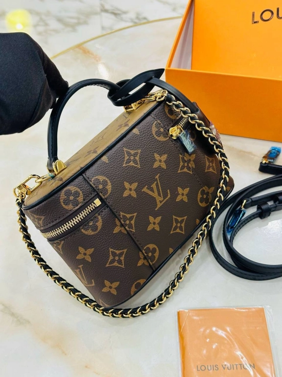 Сумка Louis Vuitton Vanity Chain Коричневая