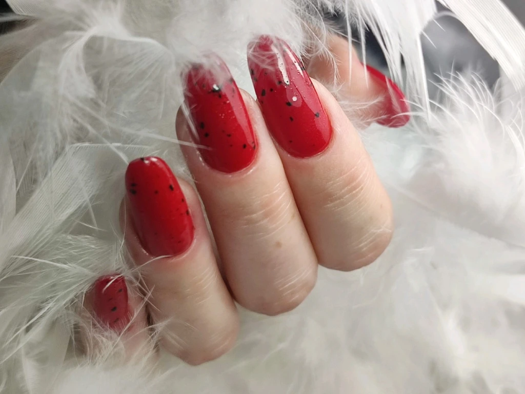 Маникюр,укрепление