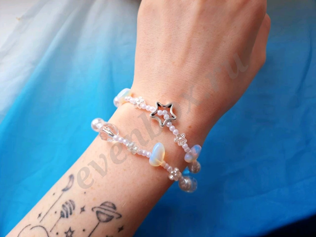 Набор: ожерелье и браслет из лунного камня