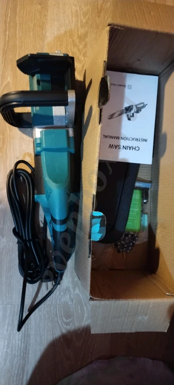 Электропила макита