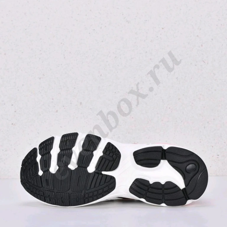 Уникальные кроссовки Adidas Astir