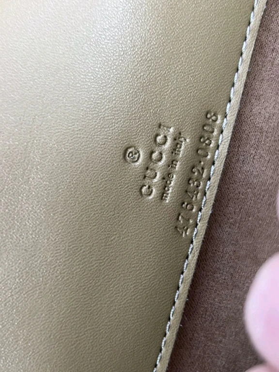 Сумка Gucci Dionysus.