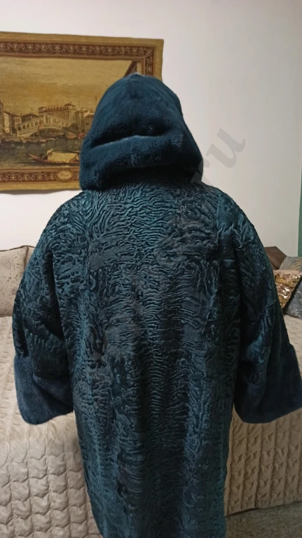 шуба каракуль