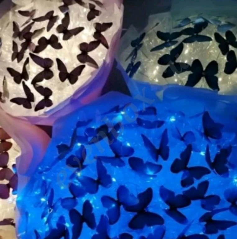 Букеты с бабочками и из атласной ленты