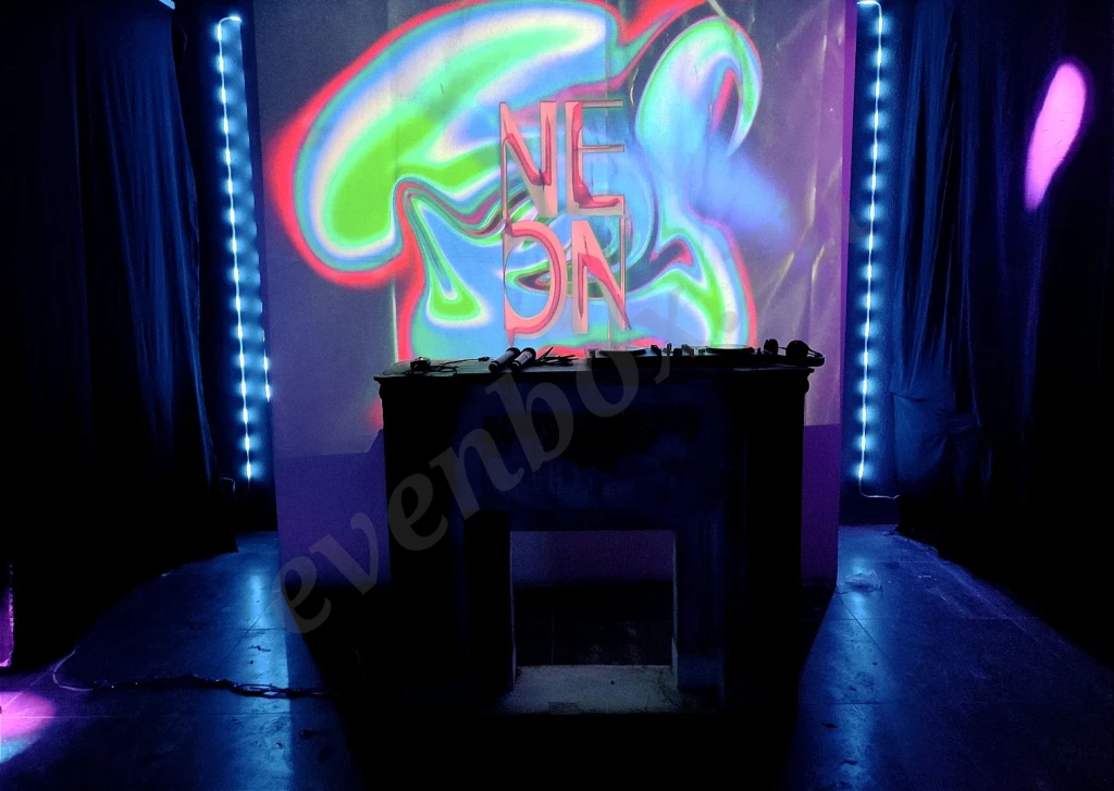 Лофт аренда день рождения мероприятия караоке в Казани
