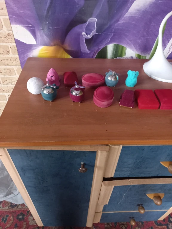 Подарочные коробочки для колец и сережек