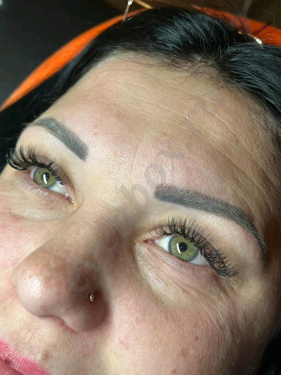 Наращивание ресниц