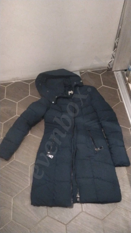 продам женский пуховик
