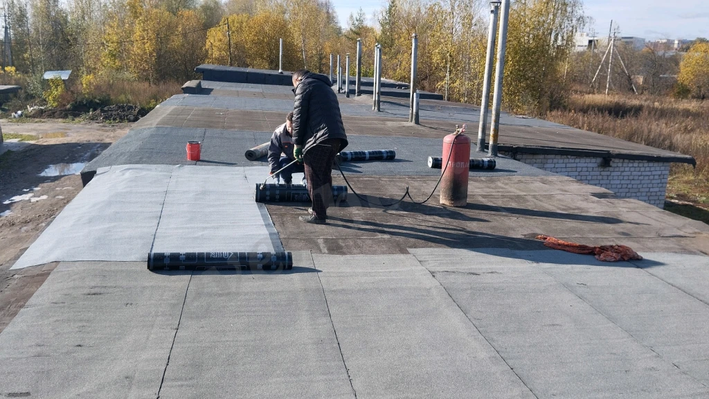 бригада строителей