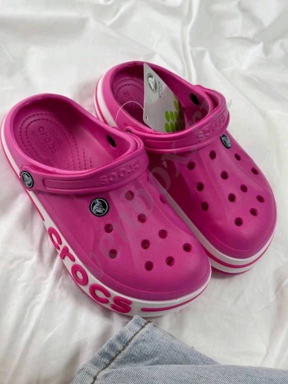 Crocs