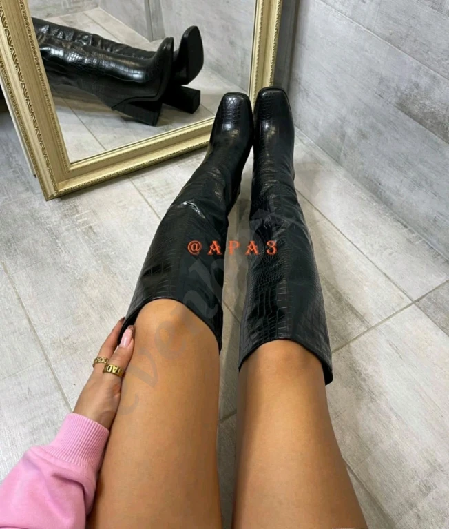 Р А С П Р О Д А Ж А Женские сапоги ботфорты