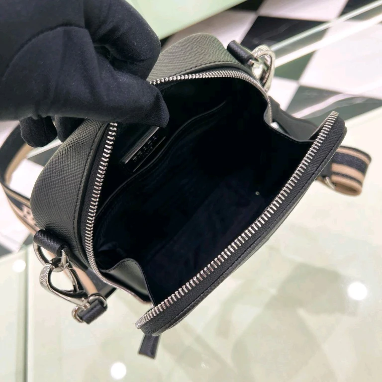 Сумка Prada мужская