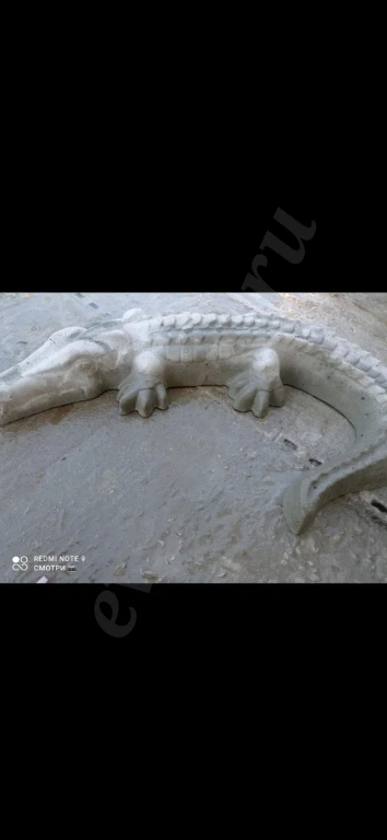 крокодил из бетона