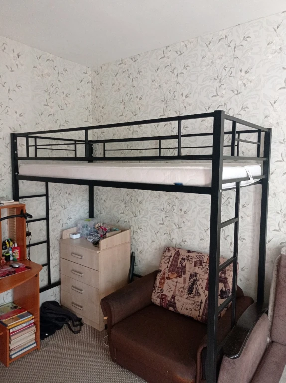 Двухярусная кровать (матрас)